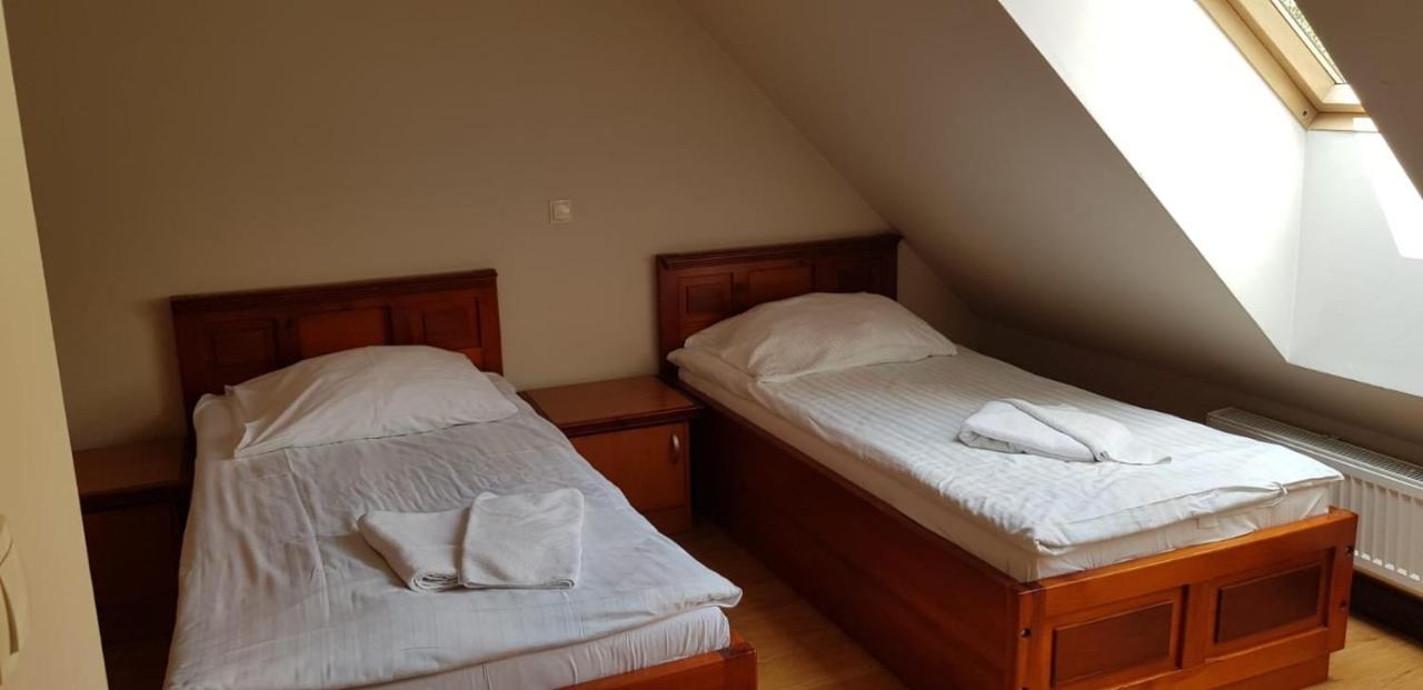 Hotel City Gniezno Dış mekan fotoğraf