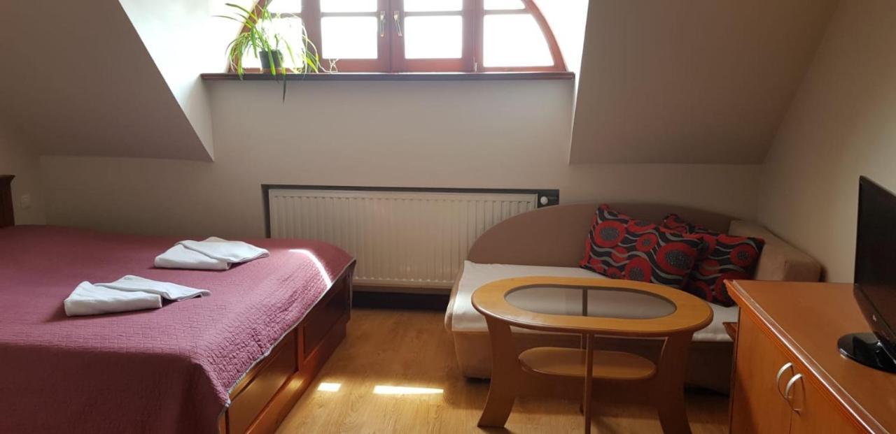 Hotel City Gniezno Dış mekan fotoğraf