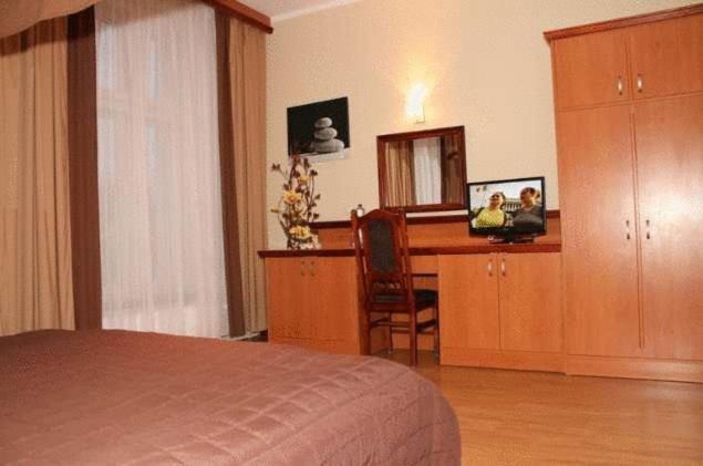 Hotel City Gniezno Dış mekan fotoğraf